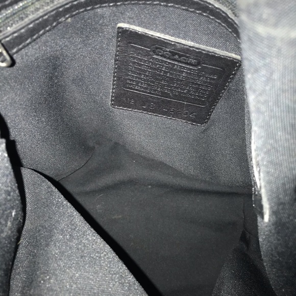 Round Coach - Picture 5 of 6